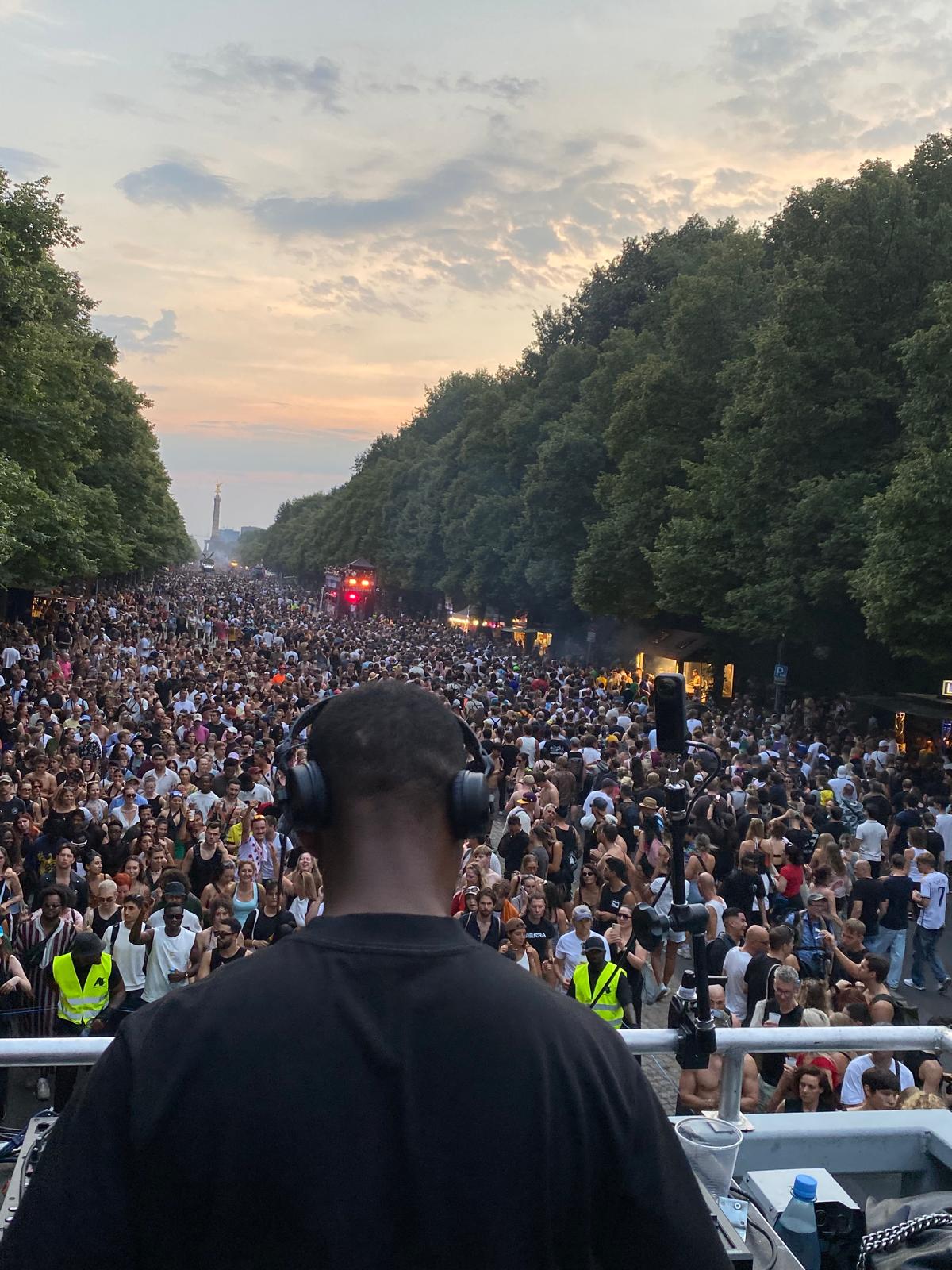 Zakes Bantwini at Rave the Planet Berlin 