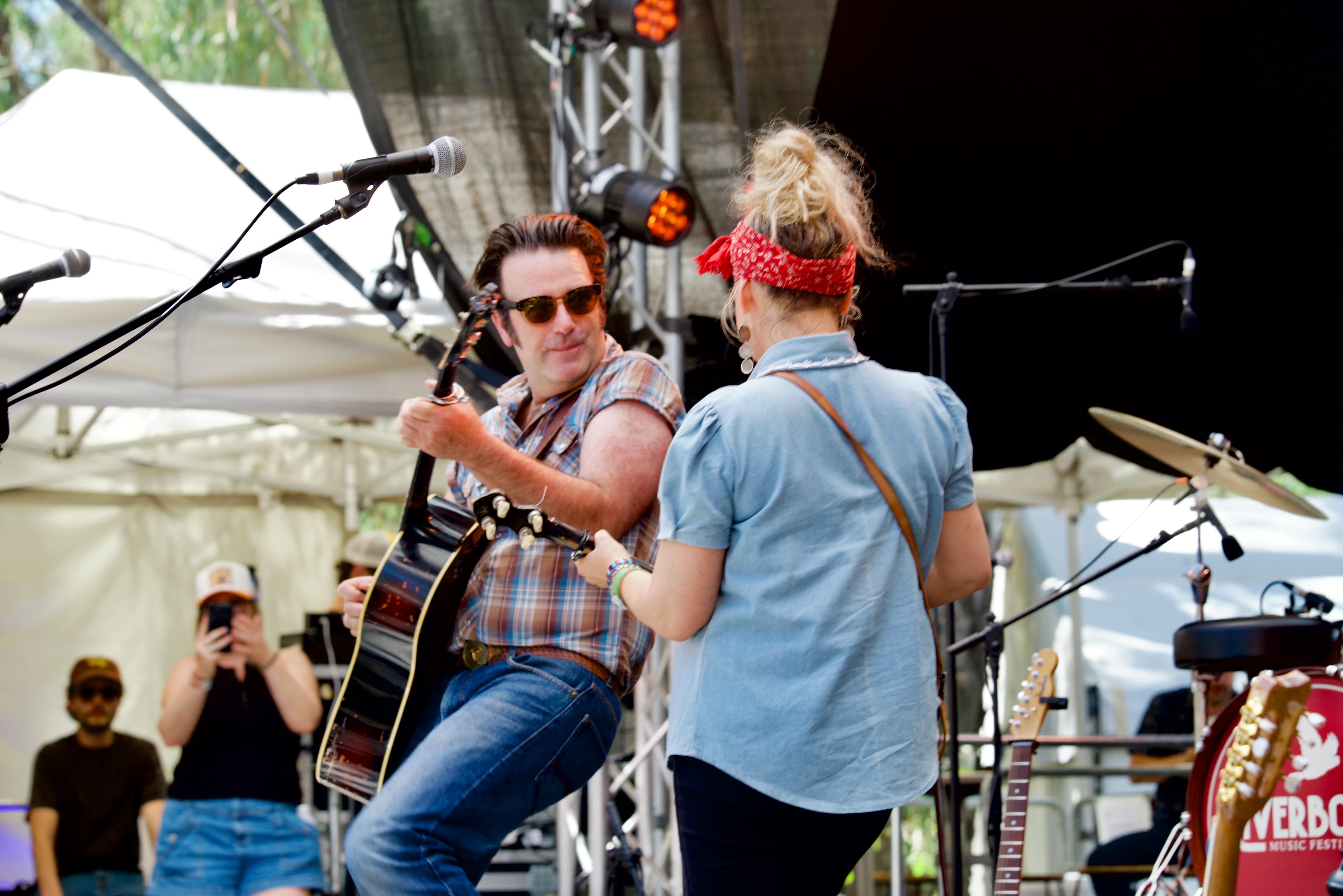 Felicity & Josh @ Riverboats Music Festival